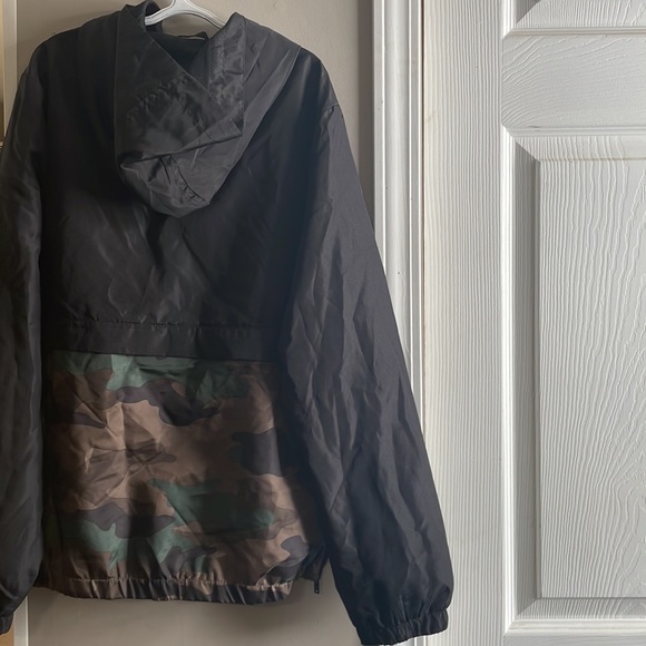 Windbreakers Bundle - Picture 6 of 6